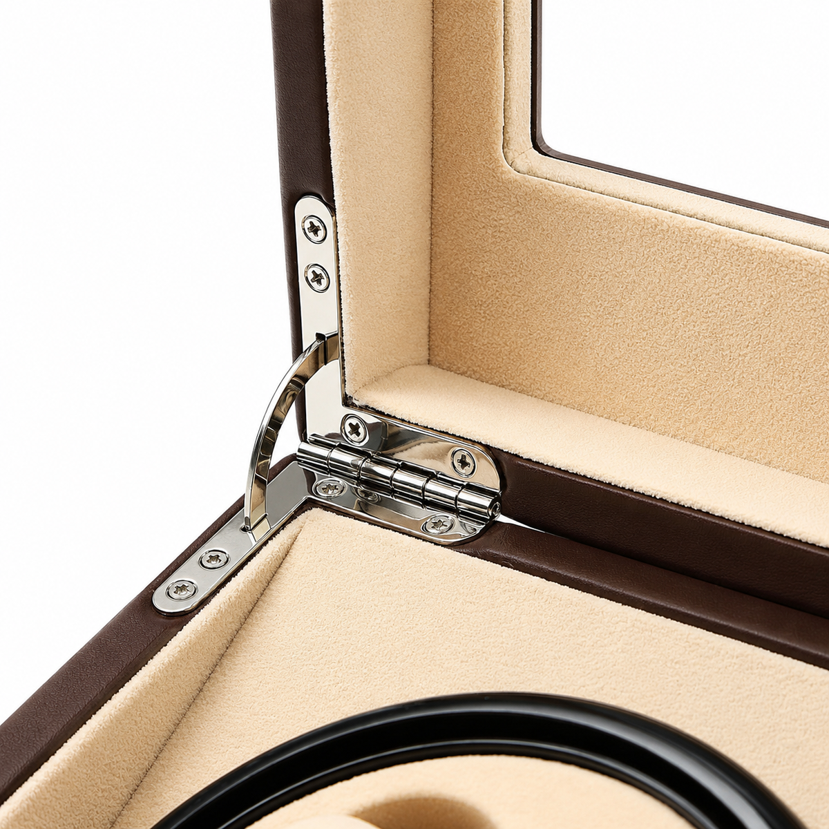 Remontoir Quatre — Cuir